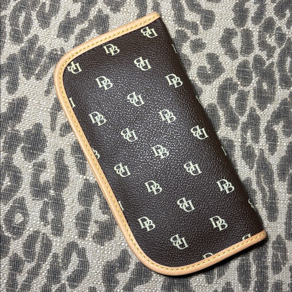 Dooney & Bourne eyeglass sleeve soft eyeglass case designer glasses pouch - Picture 2 of 7